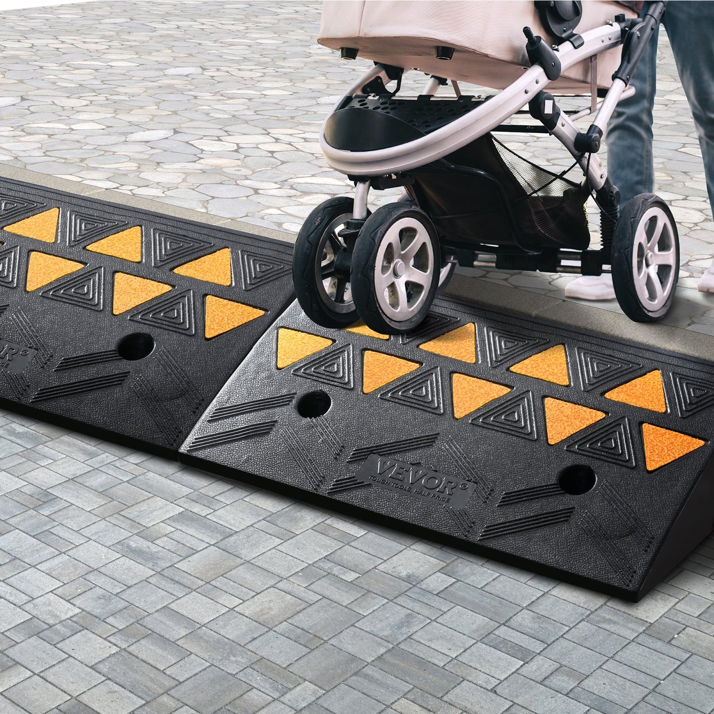Rubber Curb Ramp 2 Pack, 4.3' Rise Height Heavy-Duty 33069 Lbs/15 T Capacity Threshold Ramps, Driveway Ramps With Stable Grid Structure For Cars, Wheelchairs, Bikes, Motorcycles