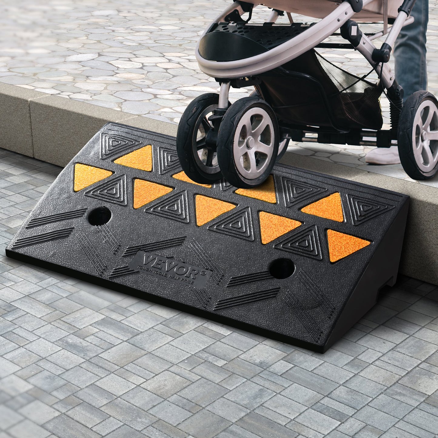 Rubber Curb Ramp 4.25' Rise Height Sidewalk Curb Ramp, 11.8' Width 19.7' Length Driveway Ramp For Curb, 15T Heavy Duty Rubber Ramp For Forklifts, Trucks, Buses, Cars, Wheelchairs, Bikes